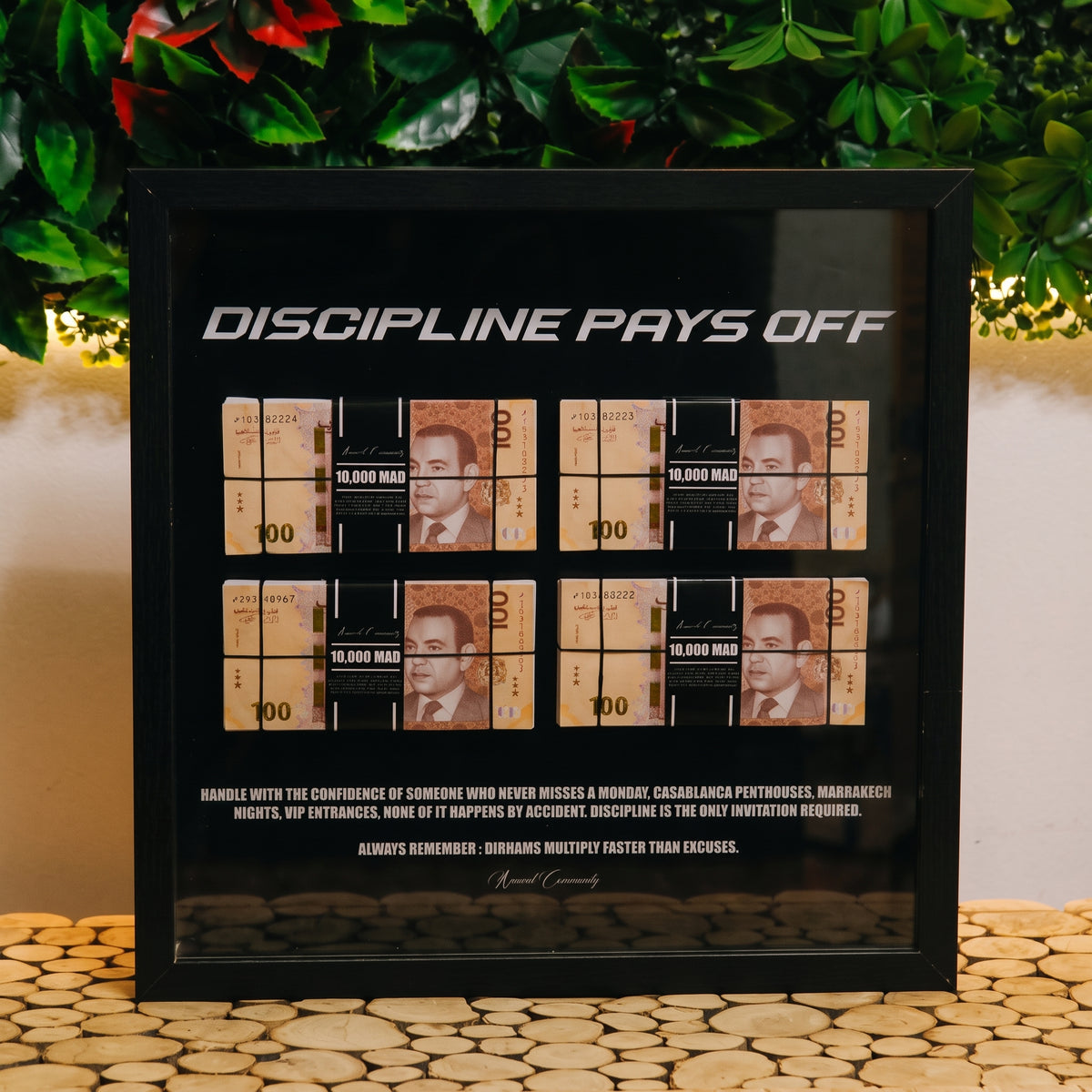 La discipline paie 100 MAD Œuvre d'art